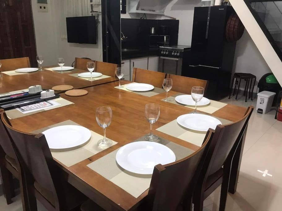 A Unique And Cozy Wholehouse In Babak Samal Island Villa Luaran gambar